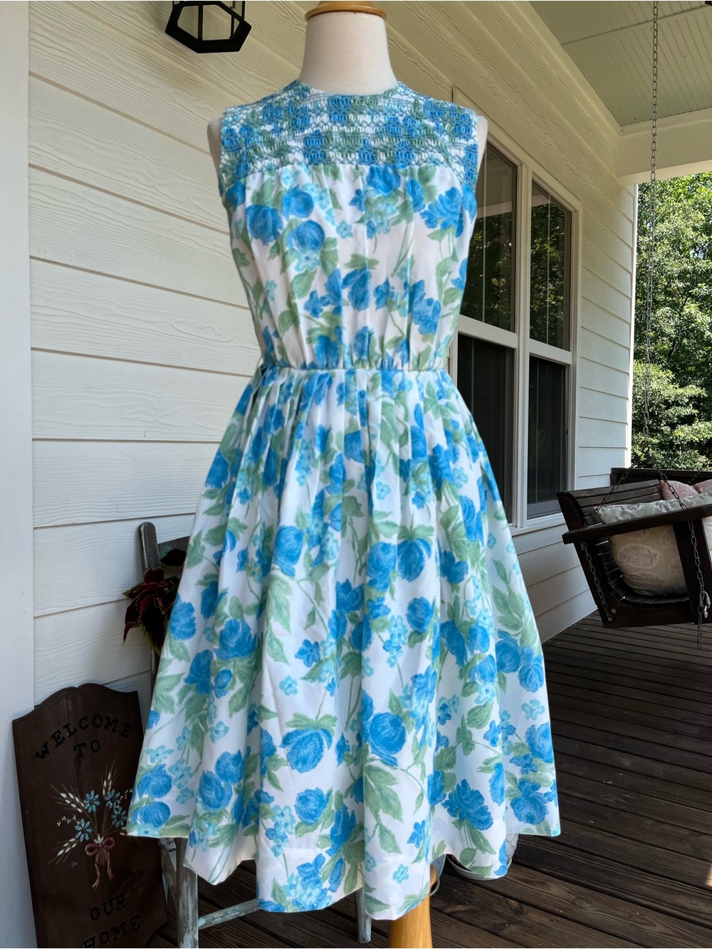 Vintage 1960s Blue Floral Fit & Flare Summer Dress